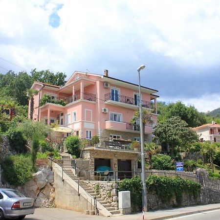 Apartments And Rooms By The Sea Medveja, Opatija - 2305 Lovran Eksteriør billede