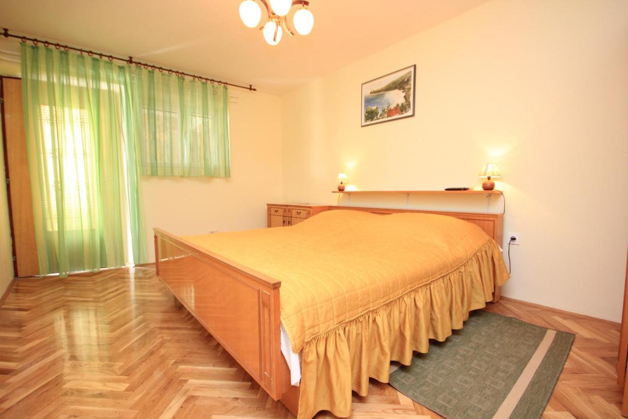 Apartments And Rooms By The Sea Medveja, Opatija - 2305 Lovran Eksteriør billede